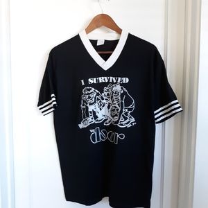 Vintage 1970s v-neck ringer style tee